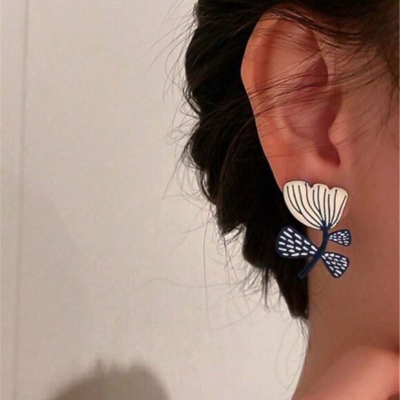 Free People Navy and Cream Floral Earrings - Picture 2 of 4